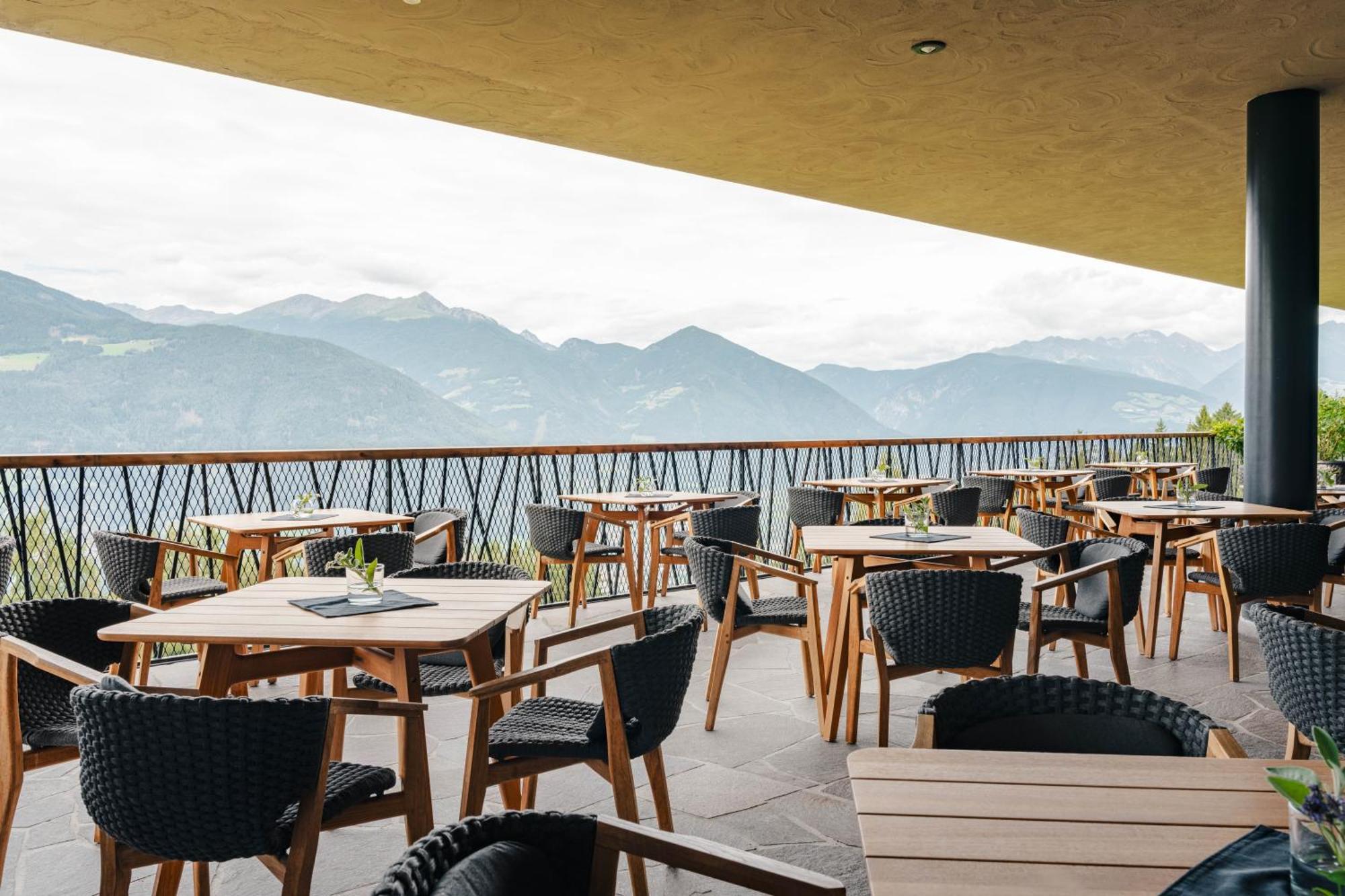 Hotel My Arbor - Dolomites Bresanona Exterior foto Restaurant