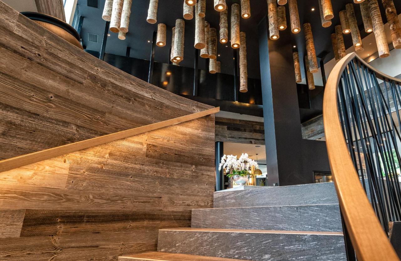 Hotel My Arbor - Dolomites Bresanona Exterior foto The staircase